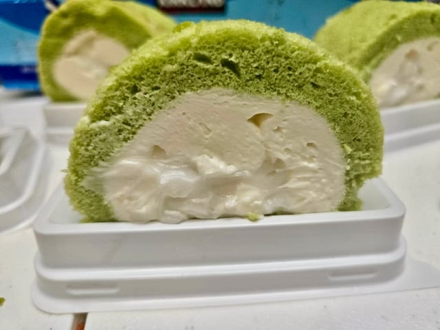 Pandan & coconut cake roll.