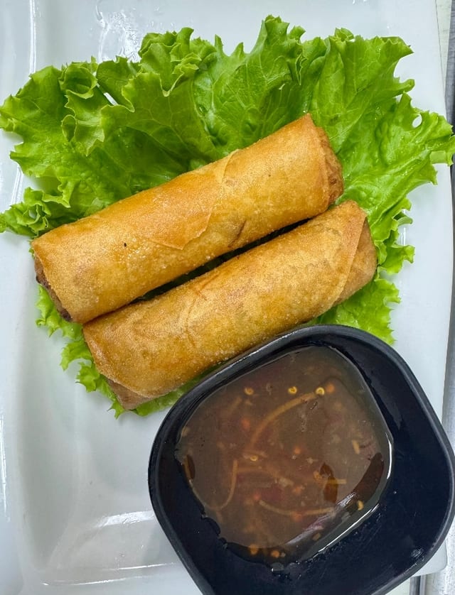 Egg Rolls 2 Pieces.